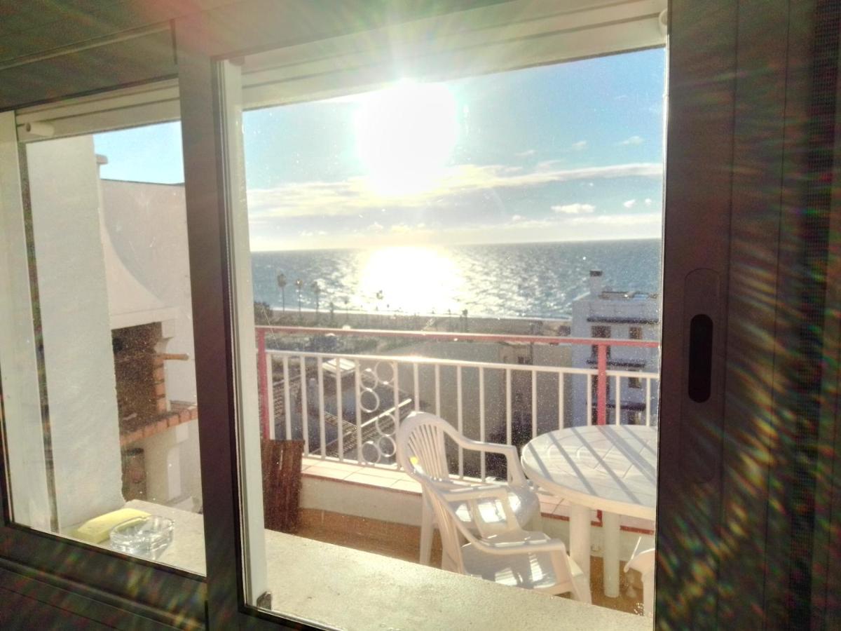 Terraza Al Mar Apartment ปิเนดาเดมาร์ ภายนอก รูปภาพ