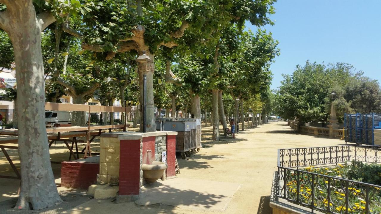 Terraza Al Mar Apartment ปิเนดาเดมาร์ ภายนอก รูปภาพ