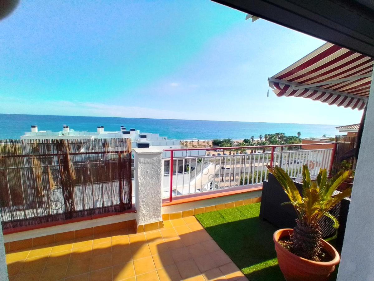 Terraza Al Mar Apartment ปิเนดาเดมาร์ ภายนอก รูปภาพ