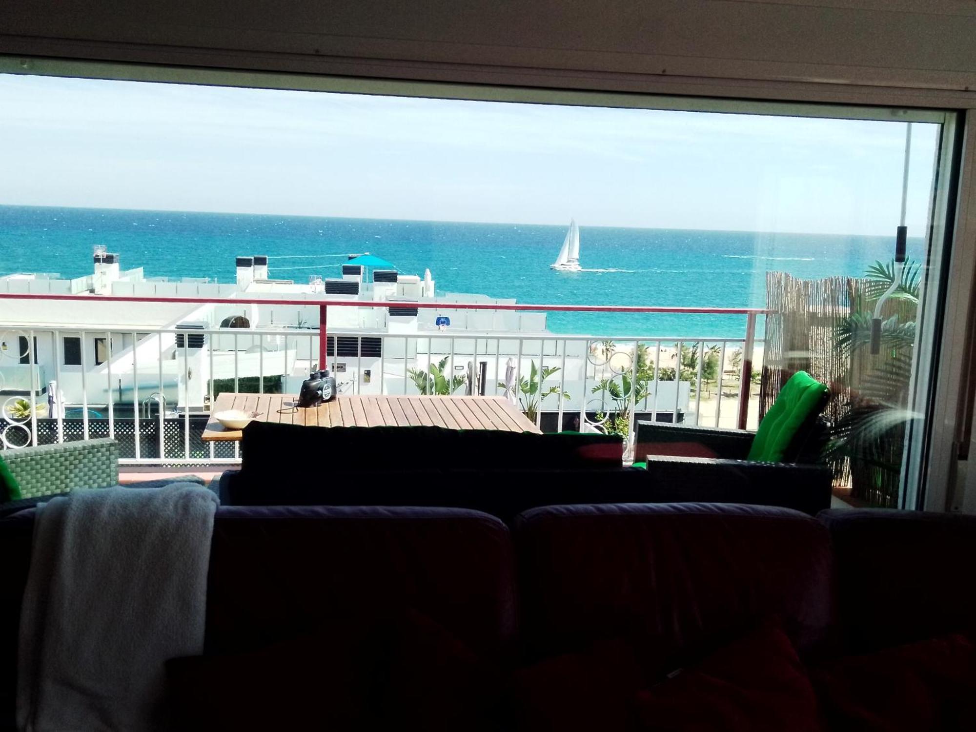 Terraza Al Mar Apartment ปิเนดาเดมาร์ ภายนอก รูปภาพ